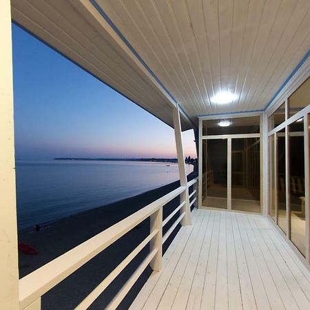 Captain Black Hotel Піцунда Екстер'єр фото