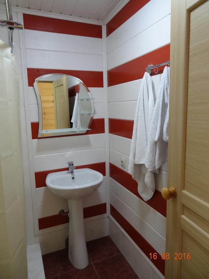 Captain Black Hotel Піцунда Екстер'єр фото