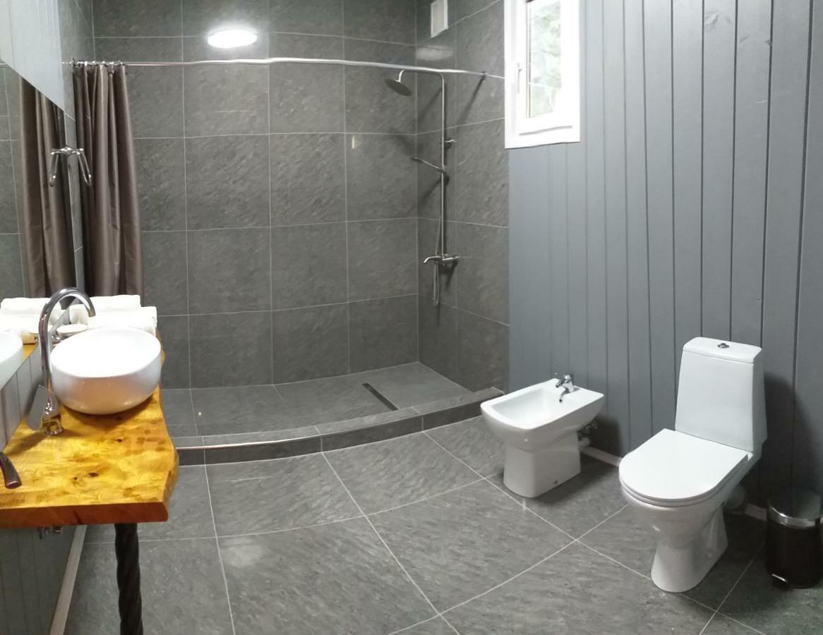 Captain Black Hotel Піцунда Екстер'єр фото